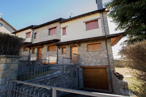 Casa Amb Jard� Alp
