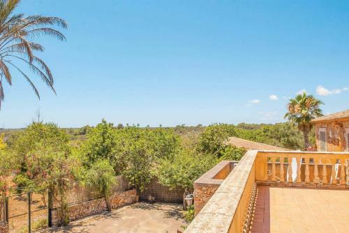 S'alqueria Blanca Villa Sleeps 12 Wifi