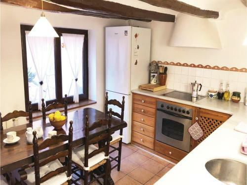 Five-bedroom Holiday Home In Altafulla