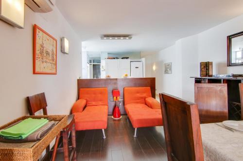 Blossom Apartment @girasol