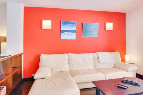 Blossom Apartment @girasol
