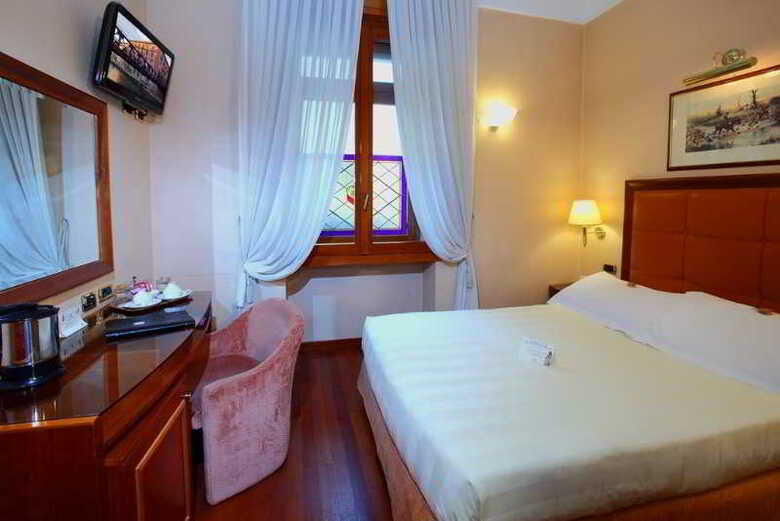 Hotel Berna