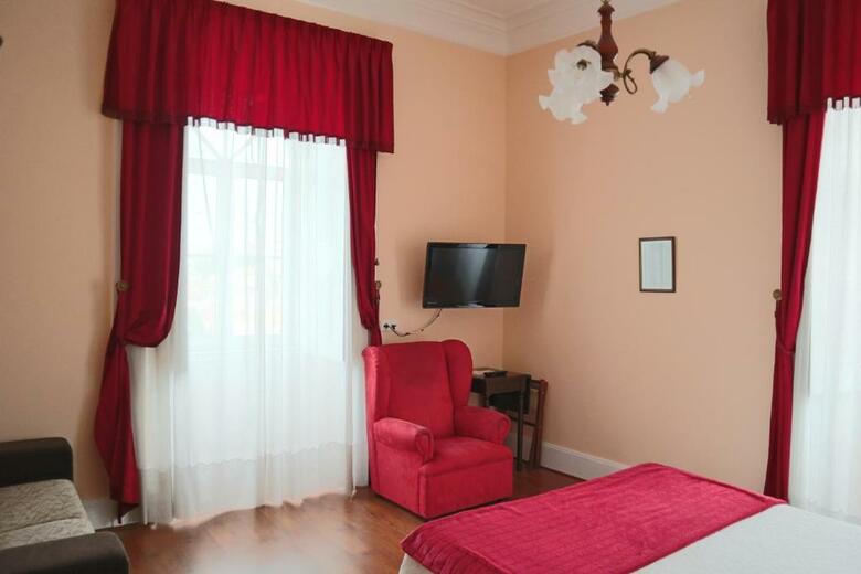 Hotel Alegre