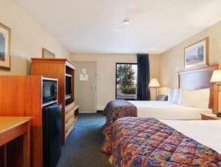 Hotel Baymont Inn And Suites Macon