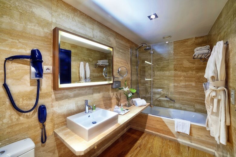 Hotel NH Collection Madrid Palacio De Tepa