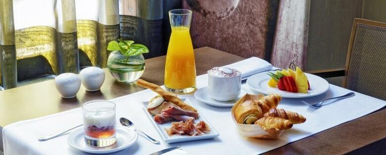Hotel NH Collection Madrid Palacio De Tepa