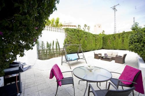 Altea Villa Sleeps 8 Pool Air Con Wifi
