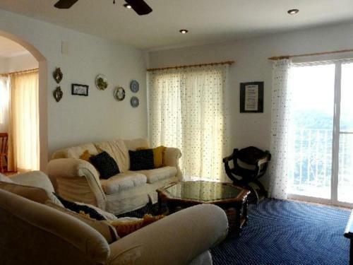 Altea Villa Sleeps 6 Pool Air Con