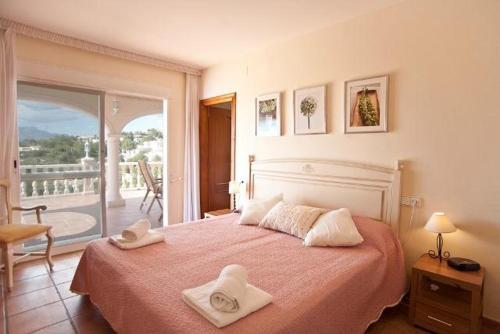 Altea Villa Sleeps 6 Pool Air Con Wifi