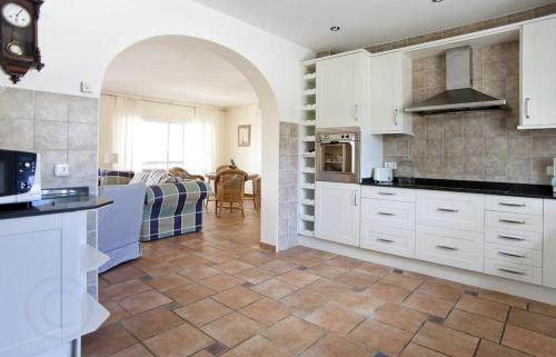 Altea Villa Sleeps 6 Pool Air Con Wifi