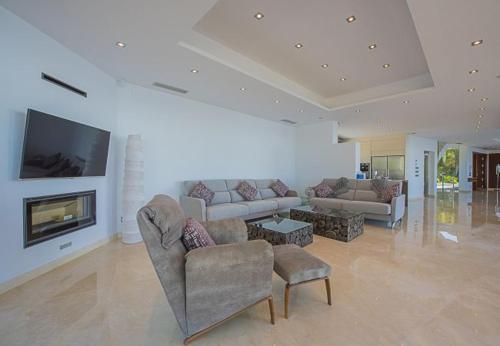 Altea La Vella Villa Sleeps 10
