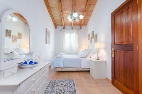 Yourhouse Son Orlandis