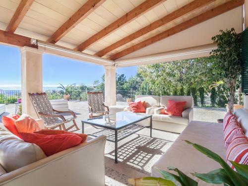 Villa V. Finca Luisa