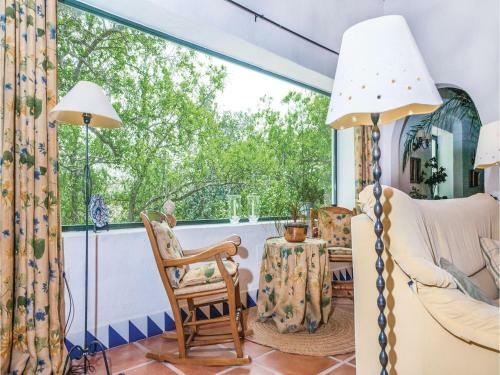 Two-bedroom Holiday Home In Arcos De La Frontera