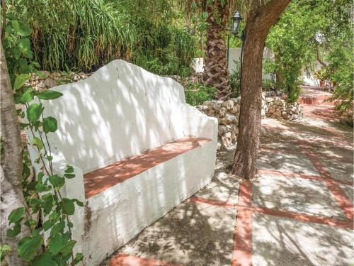 Two-bedroom Holiday Home In Arcos De La Frontera