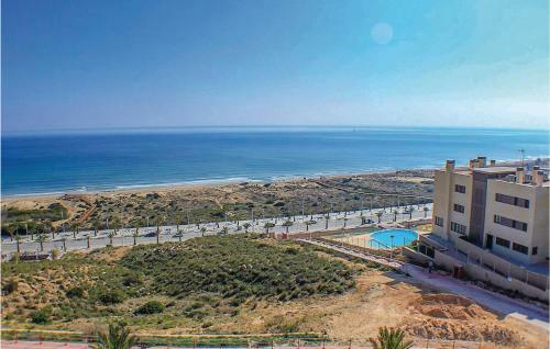 Two-bedroom Apartment In Arenales Del Sol-elche