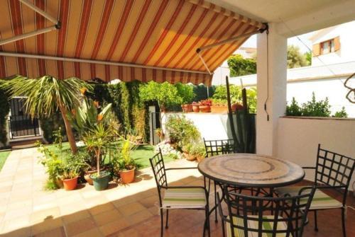 Arenys De Mar Villa Sleeps 8 Pool