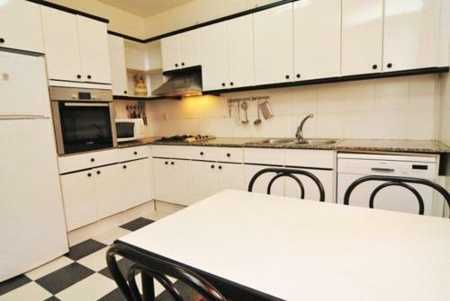 Arenys De Mar Villa Sleeps 8 Pool