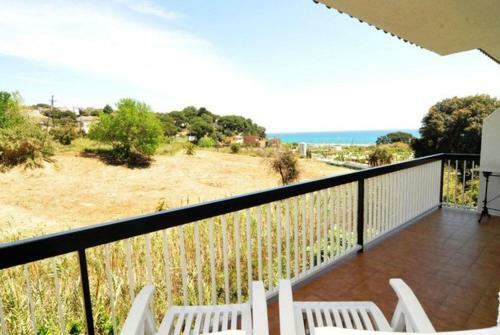 Arenys De Mar Villa Sleeps 8 Pool