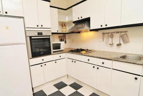 Arenys De Mar Villa Sleeps 8 Pool