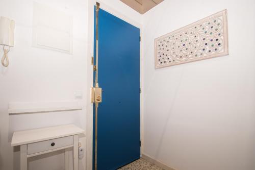 Apartamento Atico De Dise�o Con Terraza