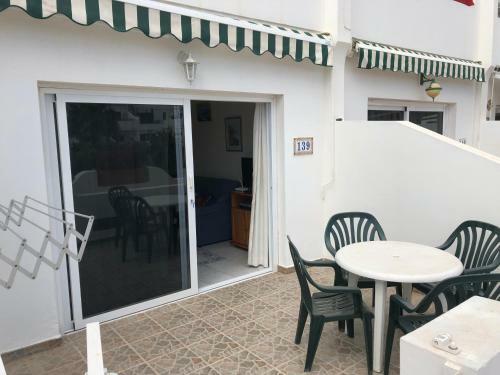 Parque Don Jose Apartments