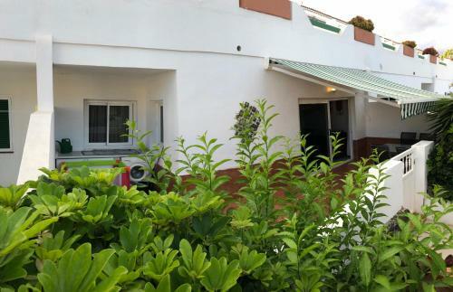 Parque Don Jose Apartments