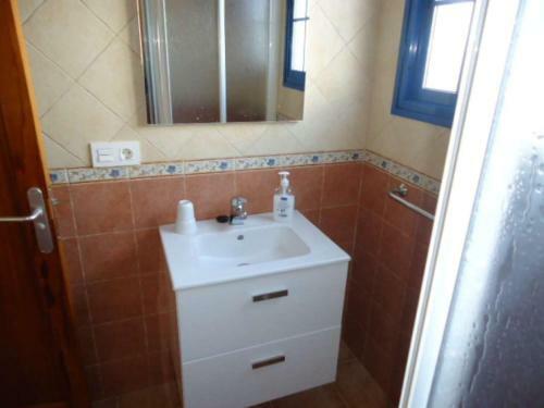 Arrieta Apartment Sleeps 4 Wifi T691494