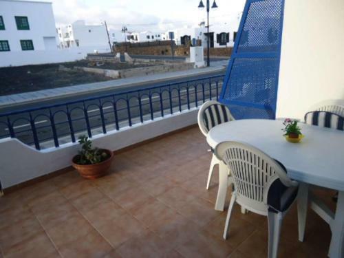 Arrieta Apartment Sleeps 4 Wifi T691494