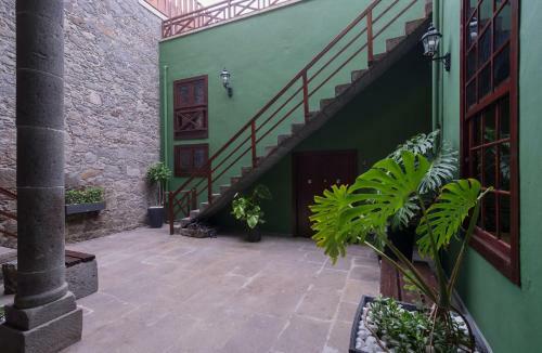 Hotel Emblem�tico Arucas