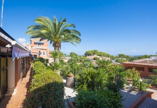 Xabia Villa Sleeps 12 Pool