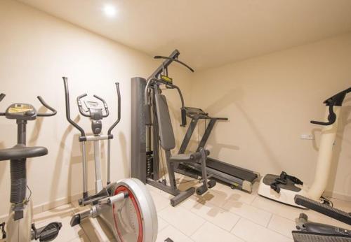 Xabia Villa Sleeps 12 Pool