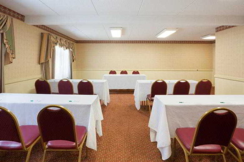 Hotel Holiday Inn Salem (i-93 At Exit 2)