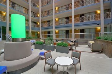Hotel Embassy Suites Denver-aurora