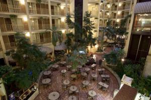 Hotel Embassy Suites Denver-aurora