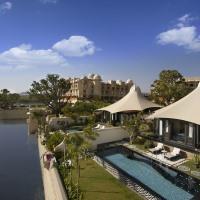 Hotel Leela Kempinski (lake View)