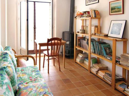 Six-bedroom Holiday Home In Begur