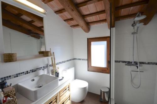 Begur Villa Sleeps 5 Pool Wifi
