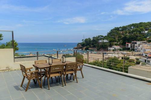 Begur Apartment Sleeps 6 Air Con