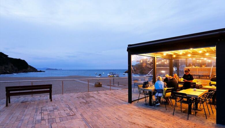 Hotel Hostal Ses Negres