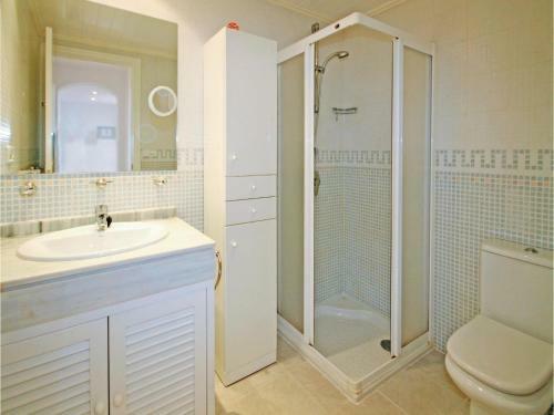Two-bedroom Apartment In Benahavis