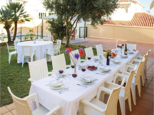 Seven-bedroom Holiday Home In Benalmadena