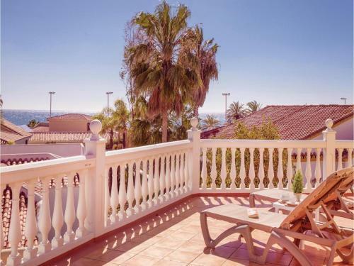 Seven-bedroom Holiday Home In Benalmadena