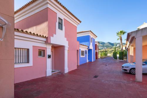 Villa Frente Al Mar En Benalm�dena