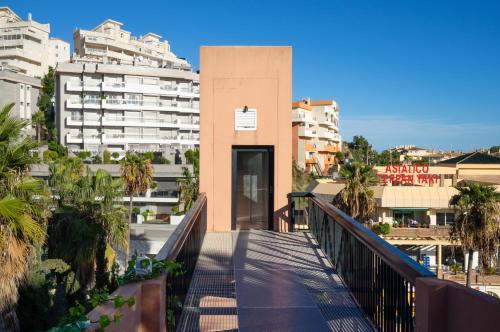 Villa Frente Al Mar En Benalm�dena