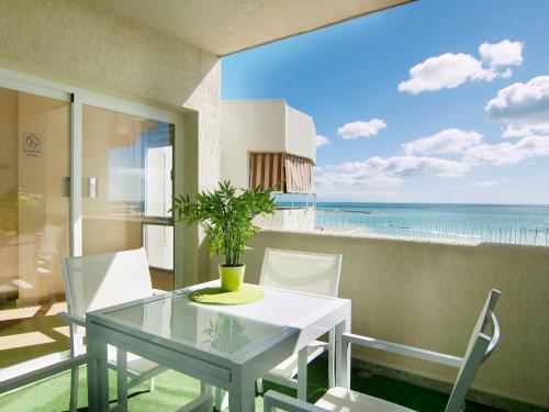 Apartment Benalbeach.4