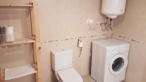 Amplio Apartamento De 2 Dormitorios Con Gran Terraza
