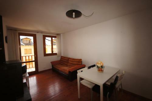 Apartamento Ribagorza Setenta Y Uno