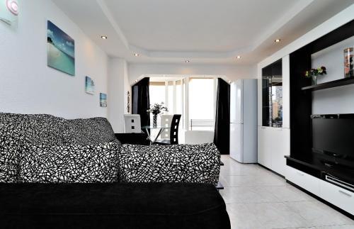 Apartamento Coblanca 8-72