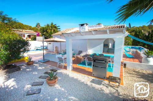 Abahana Villas Ralph